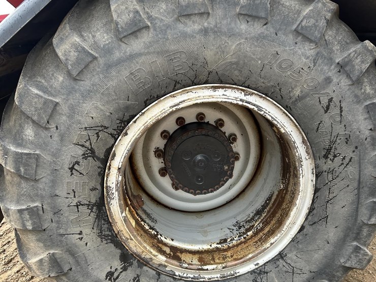 2010-case-ih-titan-3520-image-10
