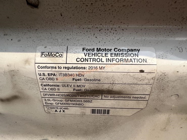 2016-ford-transit-image-37