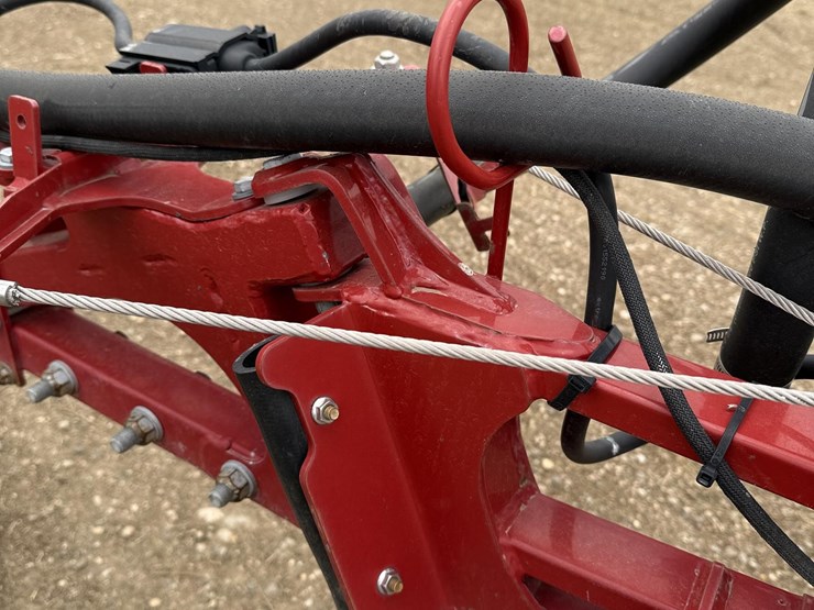 2020-case-ih-patriot-4440-image-28