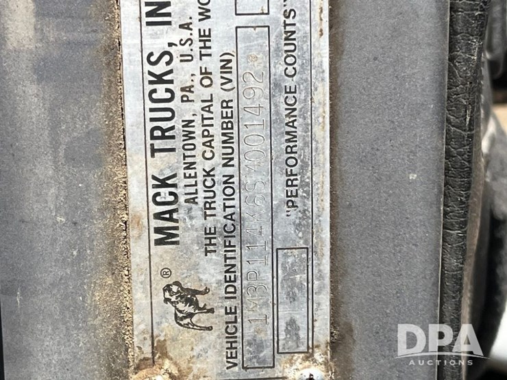 1995-mack-rd600gk-image-82