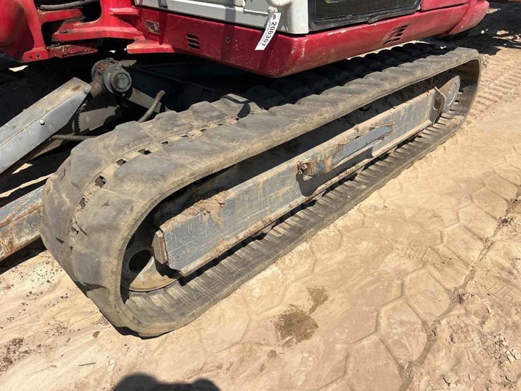 2019-takeuchi-tb290-image-15