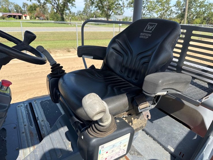 2016-hamm-hd+-120i-smooth-double-drum-roller-image-22