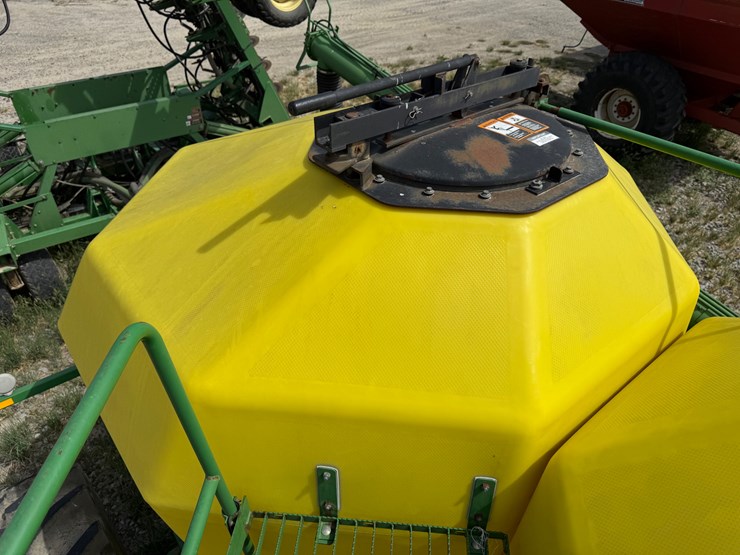 john-deere-1900-image-47