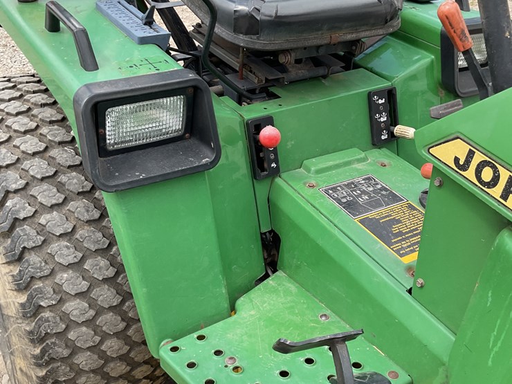 john-deere-755-image-12