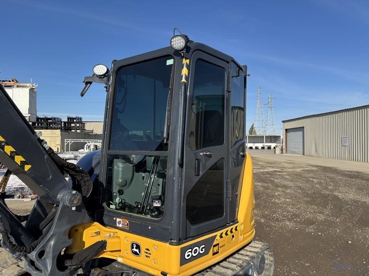 2023-deere-60g-image-25