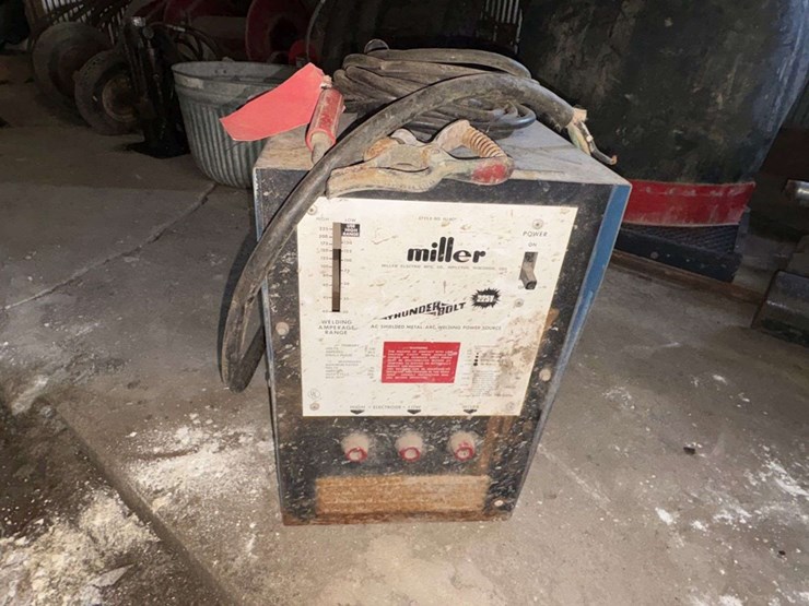 miller-thunderbolt-stick-welder,-with-leads,-*needs-plug-image-1