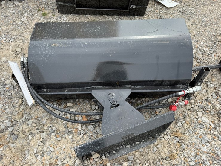 #230-•-#27006-•-unused-giyi-gy-qsj-mini-skid-steer-sweeper-qsj250702-image-4