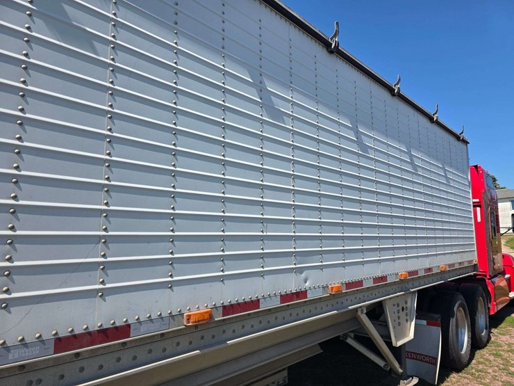 2013-wilson-50'-hopper-bottom-trailer,-84"-wide-with-102"-sides,-commodity-tubes,-ddl-triple,-electr-image-46