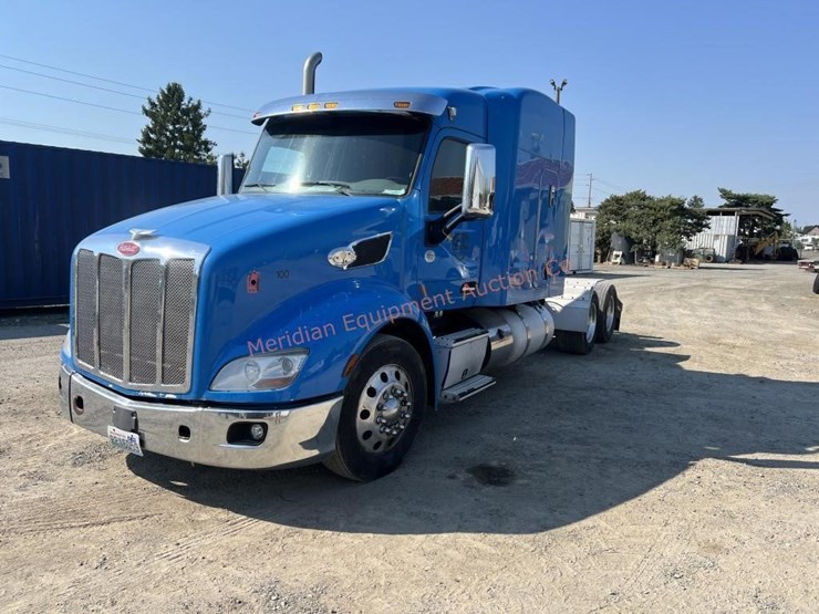 2016-peterbilt-579-image-1