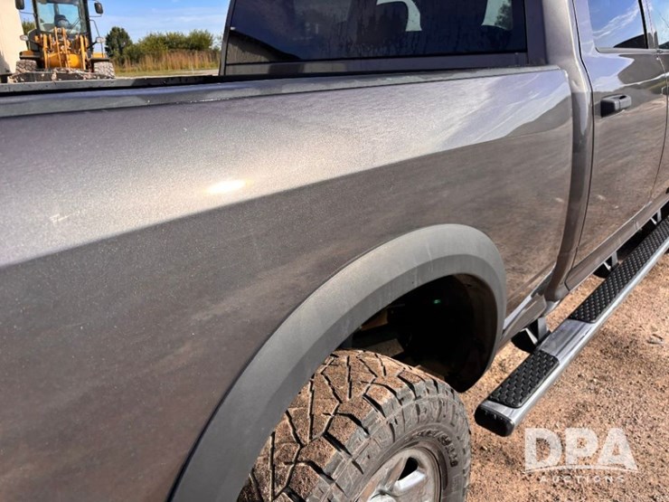 2018-dodge-ram-2500-image-37