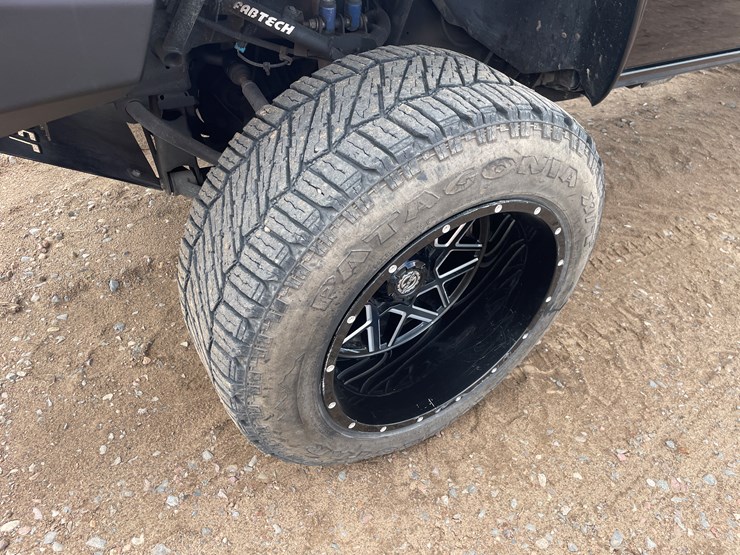 2003-chevrolet-silverado-2500-image-9