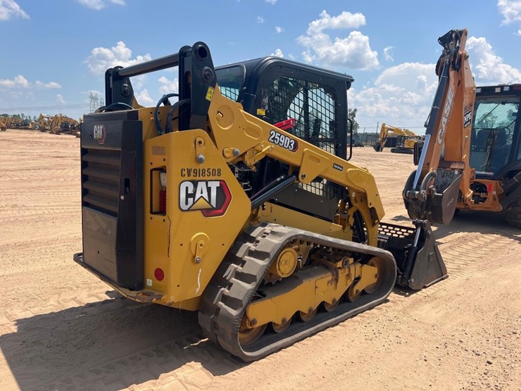 2022-caterpillar-259d3-image-4
