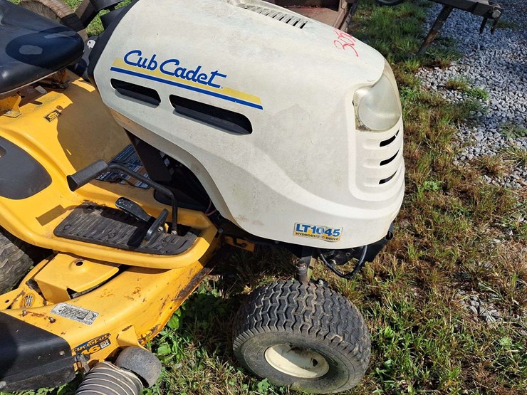 cub-cadet-lt1045-image-6
