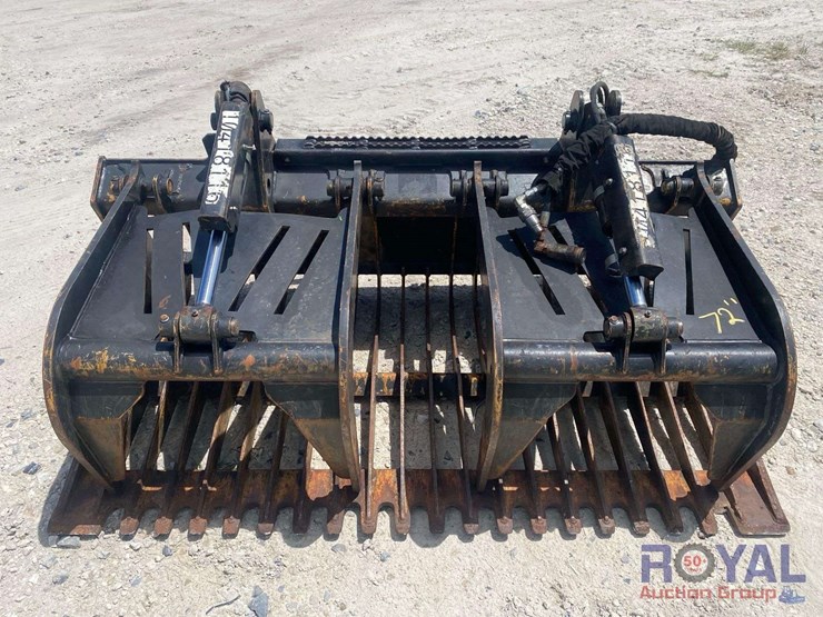 john-deere-gr72b-72in-dual-cylinder-grapple-bucket-skid-steer-attachment-image-2
