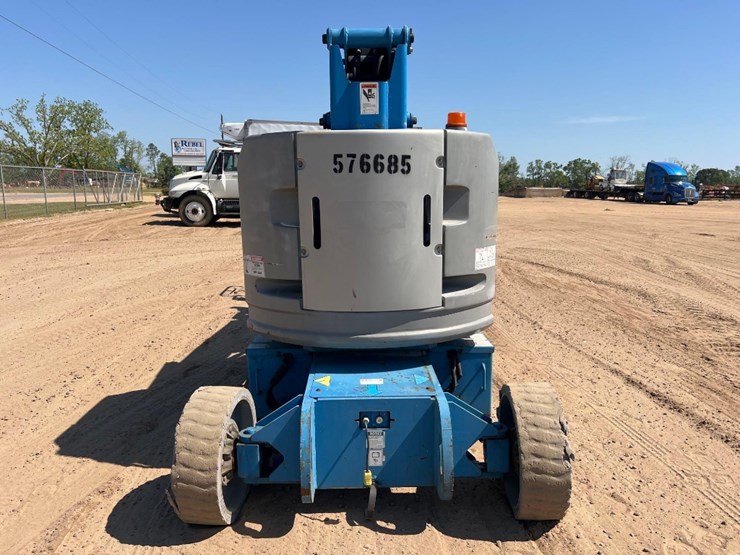 2005-genie-z-34/22-electric-telescopic-manlift-image-7