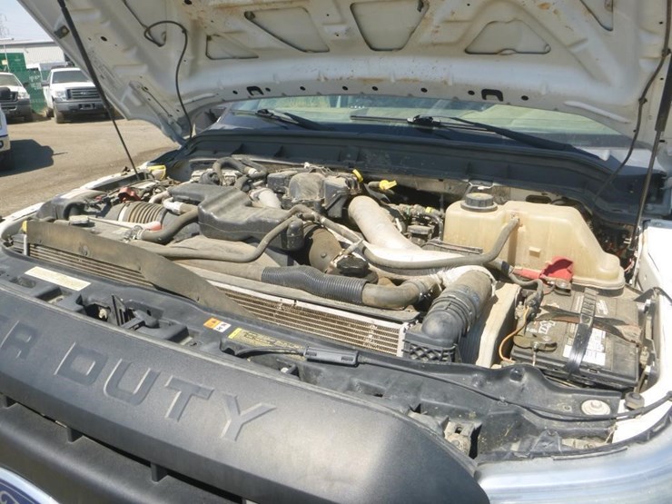 2012-ford-f550-image-19