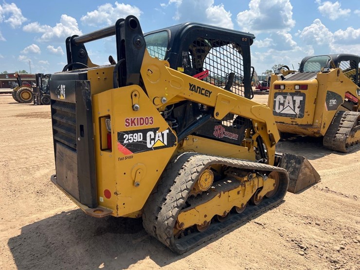 2018-caterpillar-259d-image-4