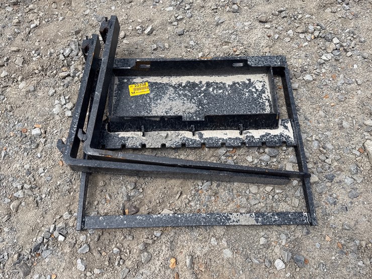 #230-•-#26358-•-unused-giyi-mini-skid-steer-forks-image-2