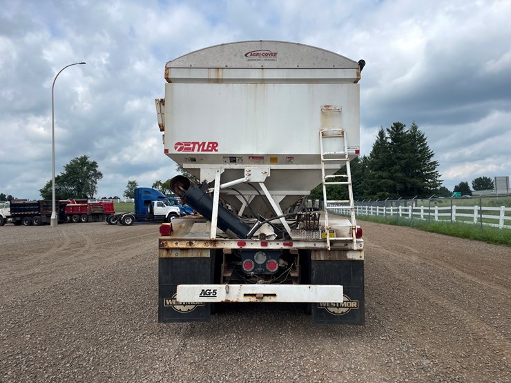 #2100-•-2006-freightliner-grain-truck-(has-mn-title)-image-4