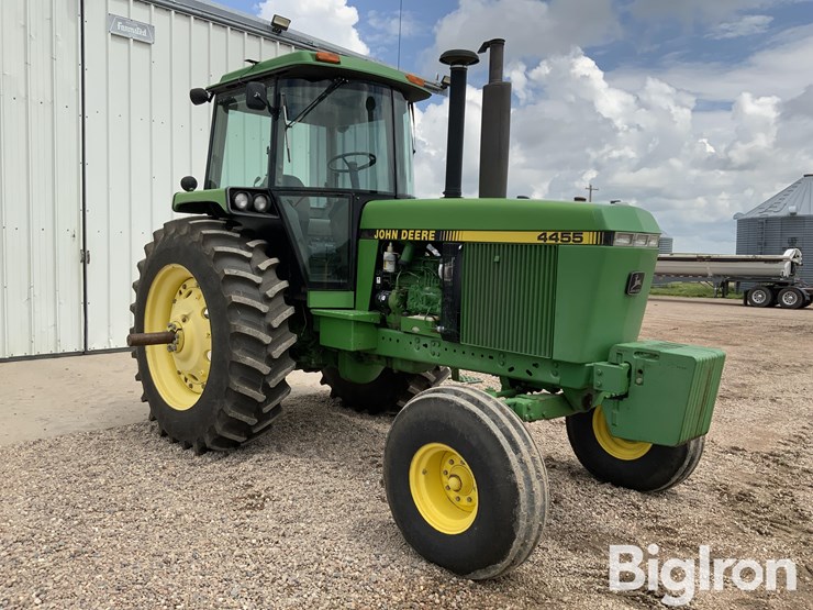 1992-john-deere-4455-image-3
