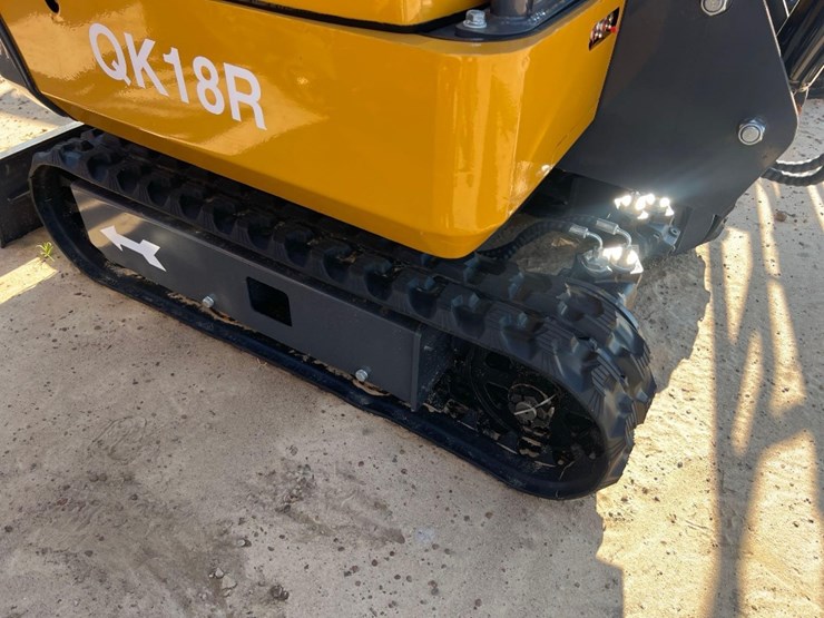 unused-cfg-industrial-qk18r-excavator-image-5