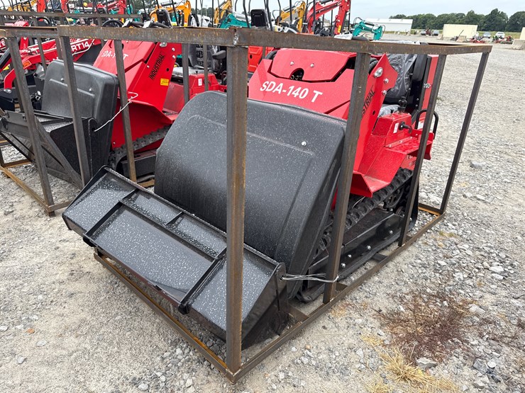 #220-•-#26504-•-unused-agt-sda-140t-crawler-loader-image-2
