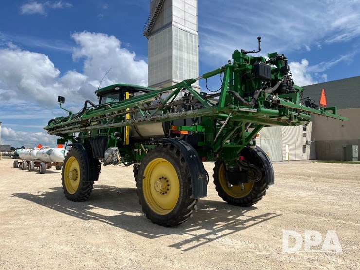 2014-john-deere-r4038-image-18