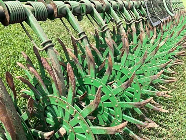 john-deere-400-image-6
