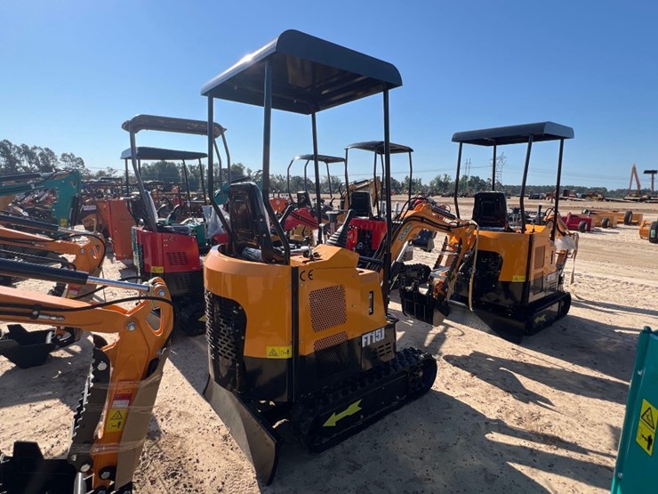 unused-future-ft15j-excavator-image-3
