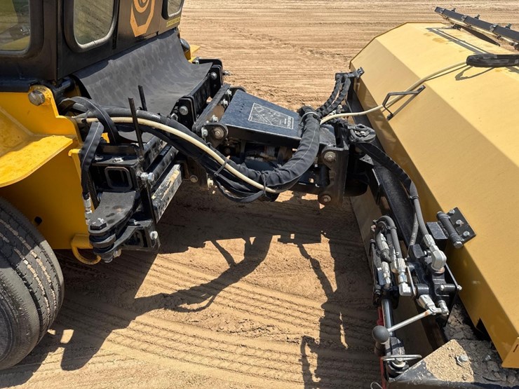 2021-smith-challenger-scm-400-sweeper-image-18