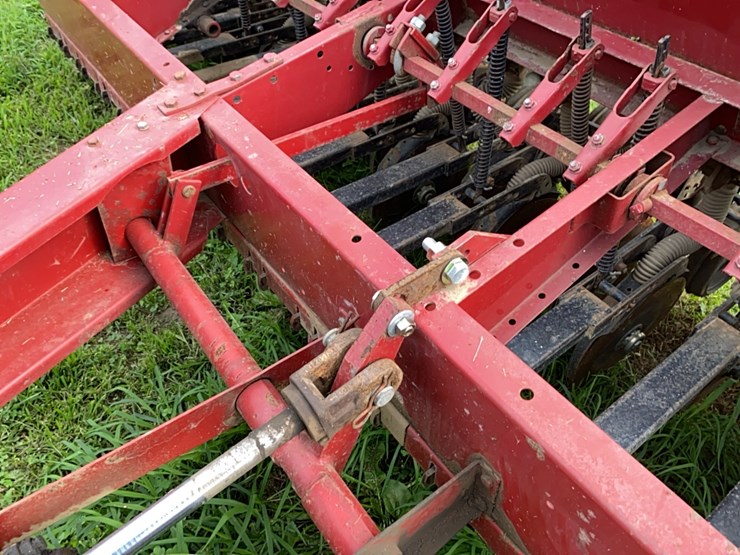 case-ih-5100-image-29