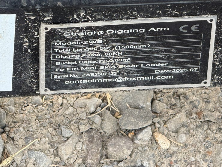 #230-•-#26347-•-unused-giyi-59"-mini-skid-steer-backhoe-arm-zwb2507123-image-3