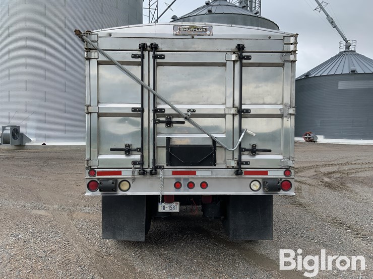 1990-ford-ln8000-image-6