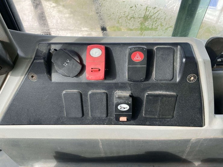 2019-caterpillar-966m-image-18