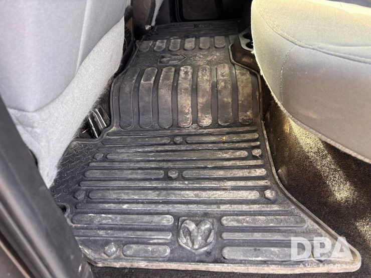 2018-dodge-ram-2500-image-65