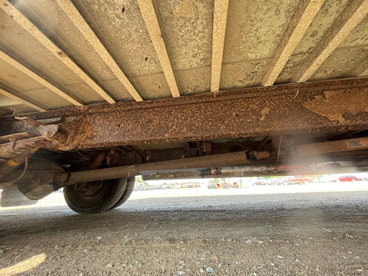 #2144-•-1982-chevrolet-kurbmaster-box-truck-(has-mn-title)-image-50