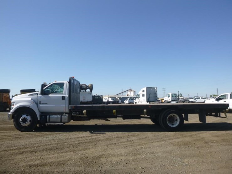 2017-ford-f650-image-5