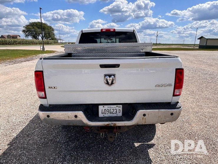 2016-dodge-ram-2500-image-8