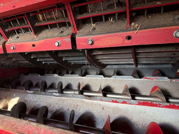 1998-case-ih-2366-image-34
