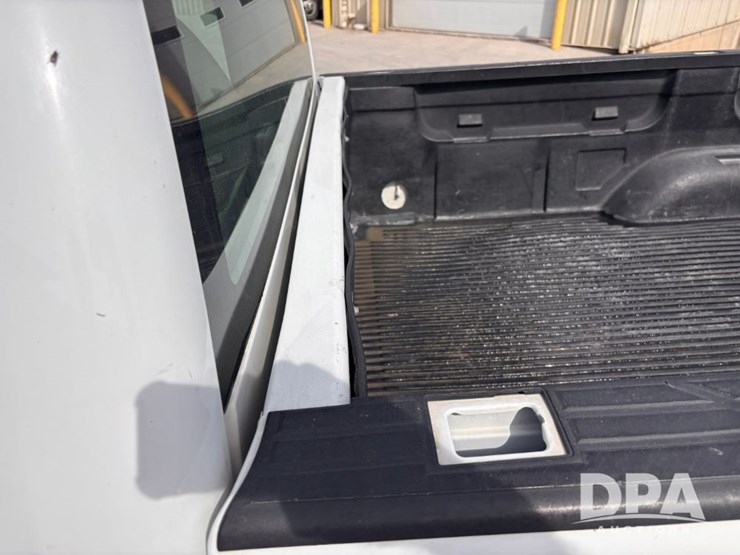 2012-gmc-sierra-2500-image-31