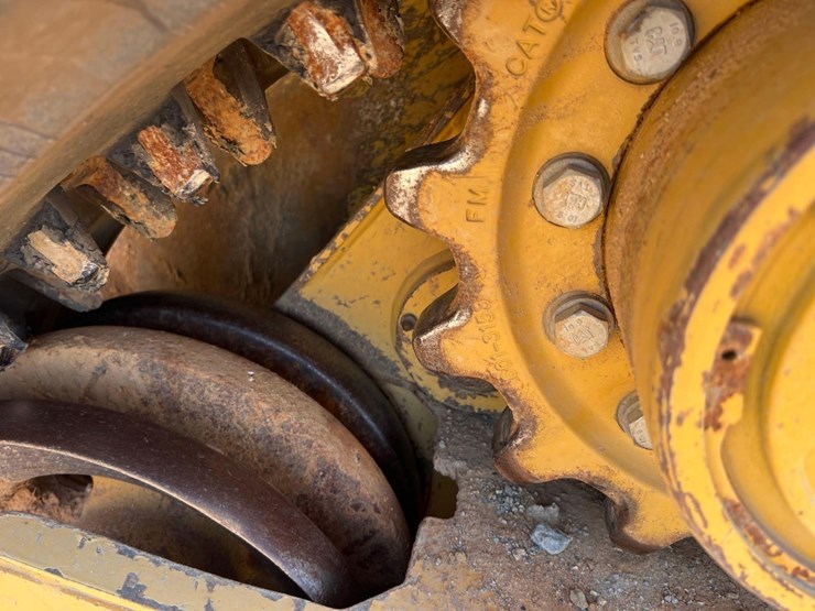 2022-caterpillar-259d3-image-14