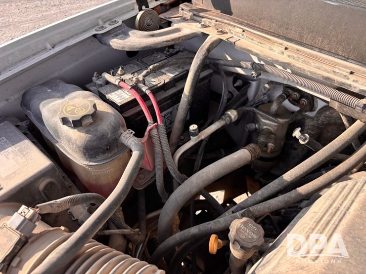 2013-gmc-2500-image-52