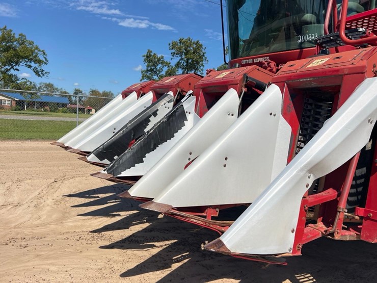 case-ih-2555-image-9