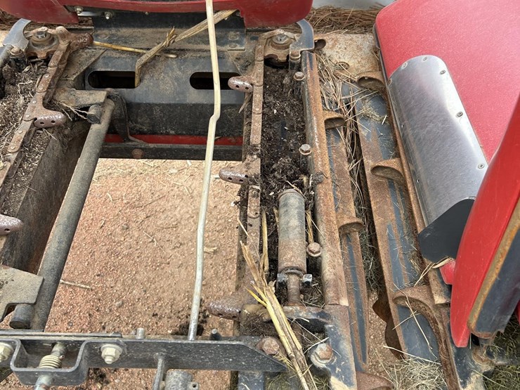 2008-case-ih-2412-image-14