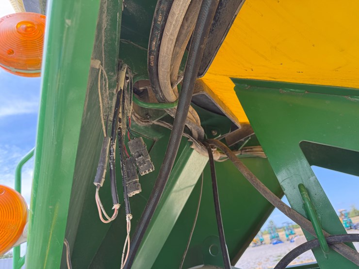 john-deere-1900-image-20