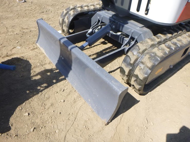 bttl-et12m-6-hydraulic-excavator-image-15