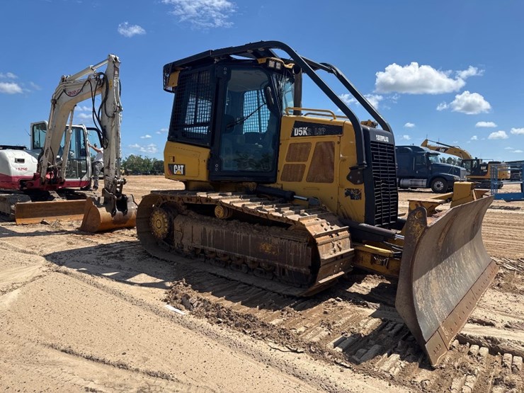 2012-caterpillar-d5k2-lgp-image-4