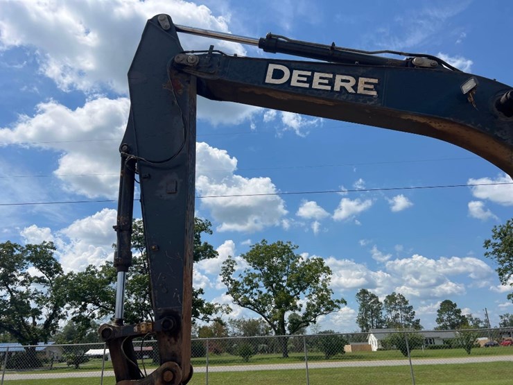 2008-deere-270d-lc-image-23