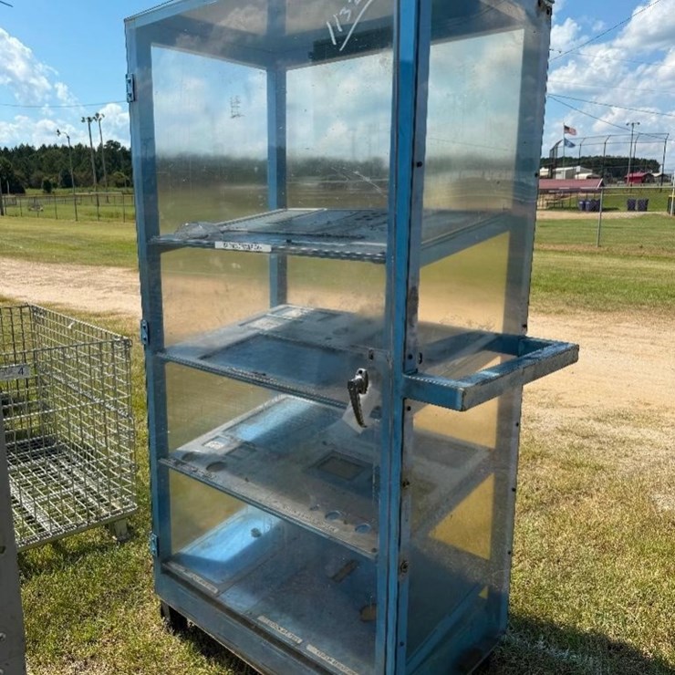 HEAVY DUTY TOOL CABINET