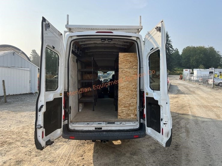 2016-ford-transit-image-21